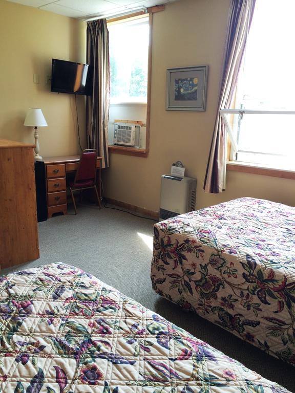 Franciscan Guest House ケネバンク 部屋 写真