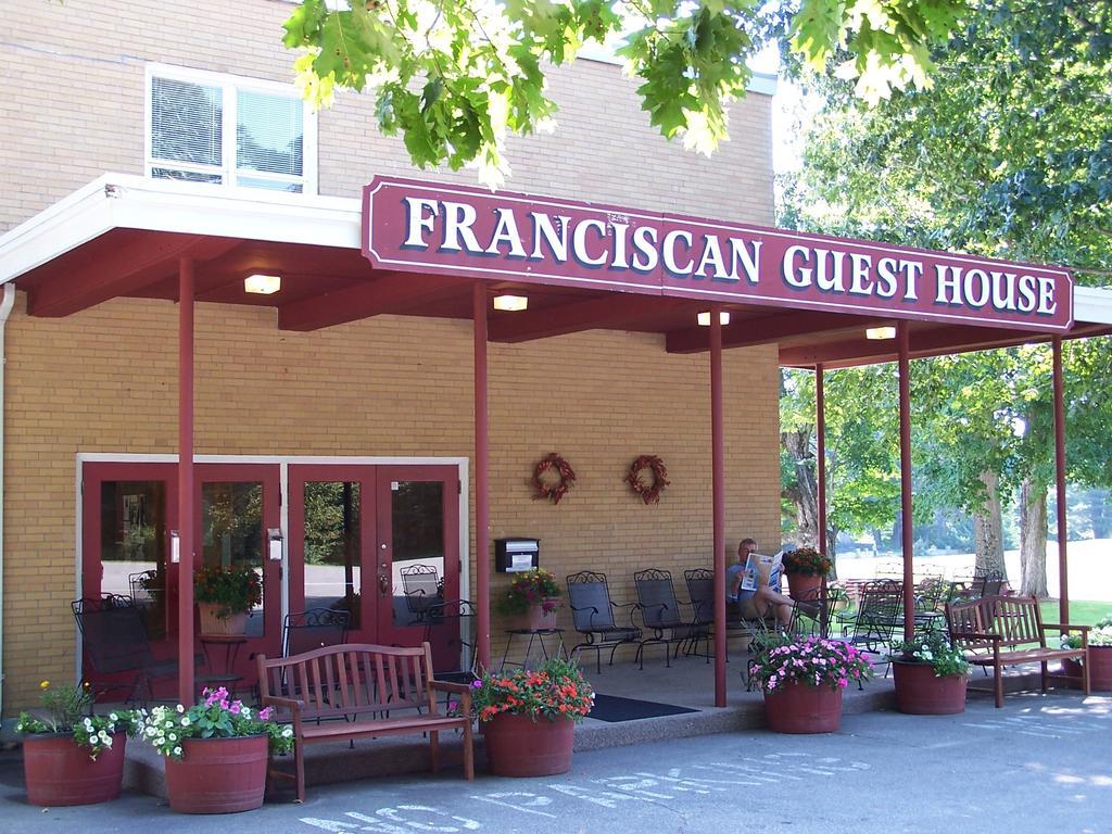 Franciscan Guest House ケネバンク エクステリア 写真