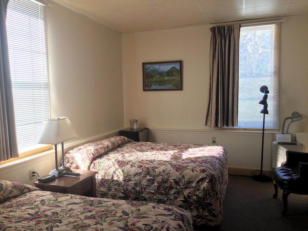 Franciscan Guest House ケネバンク エクステリア 写真